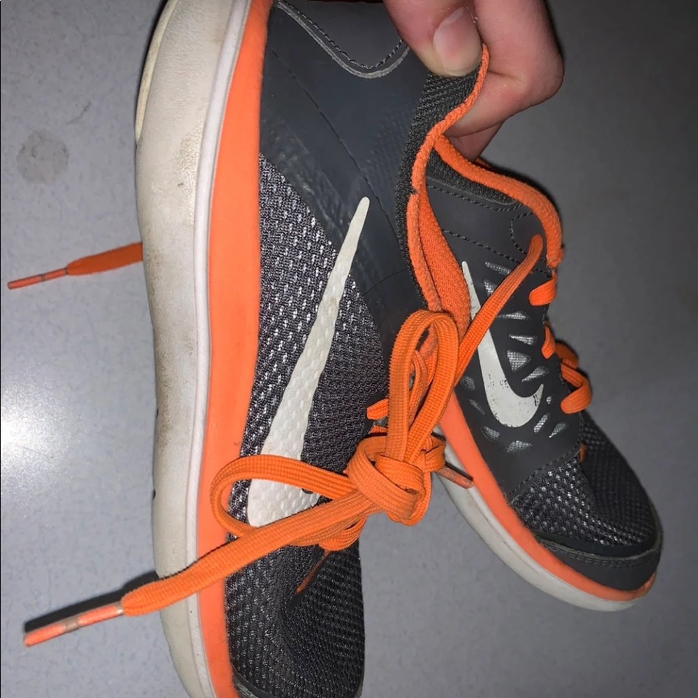 Boys Nike size 1